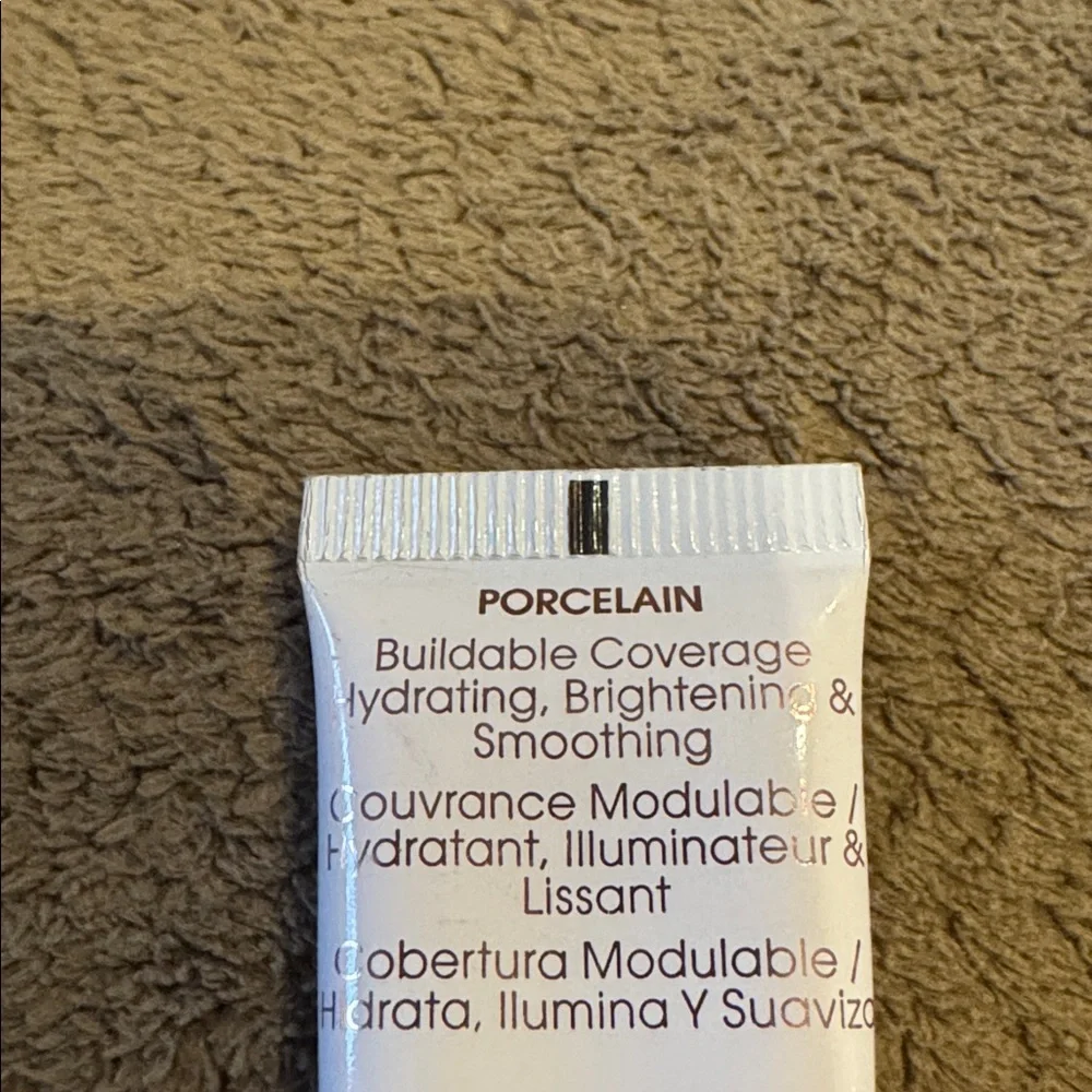 FLOWER‎ Beauty Get Real Serum Concealer - Porcelain